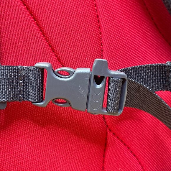 The North Face Unisex Red & Gray Nylon Multiple Compartments Sweeper Backpack - Picture 6 of 16